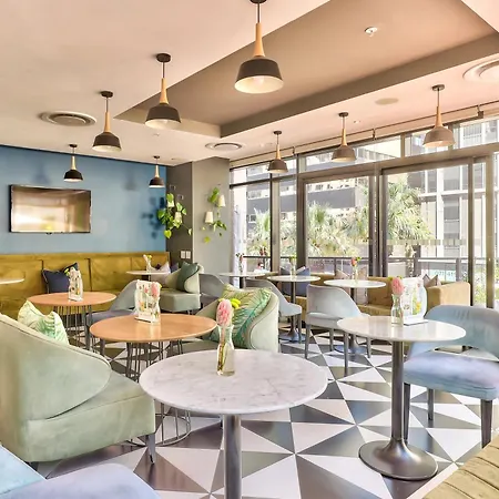 Urban Oasis Suite- Modern Comfort Meets Hotel Lux Kapstadt Exterior foto