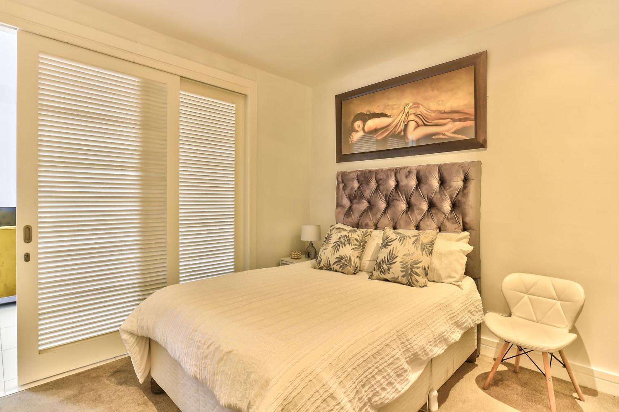 Urban Oasis Suite- Modern Comfort Meets Lux Apartment Kapstadt