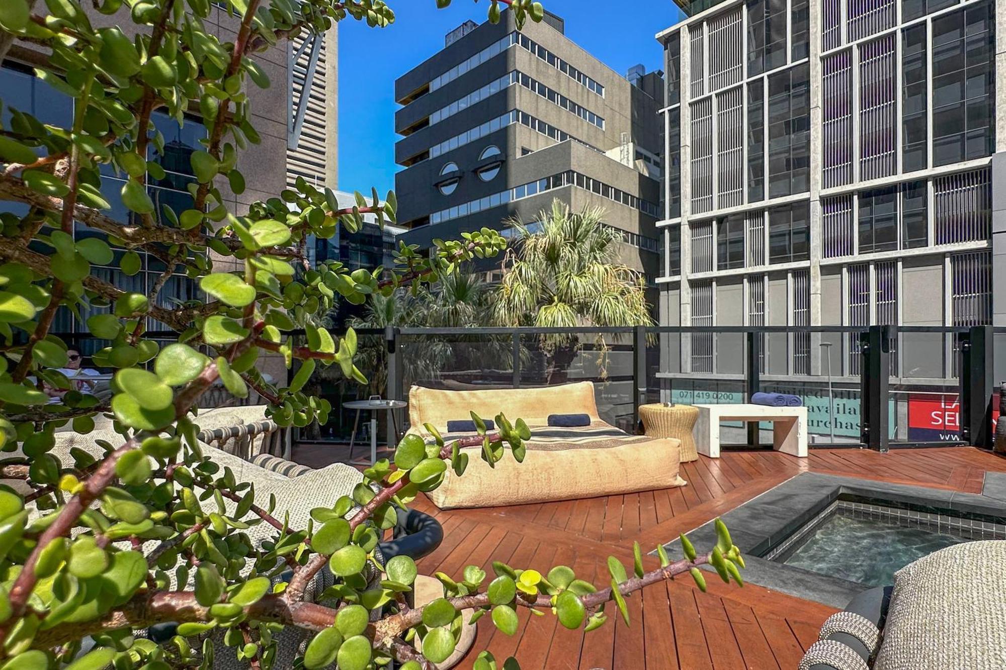 Urban Oasis Suite- Modern Comfort Meets Lux *